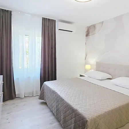 Gabrijela A4 - Ground Floor
