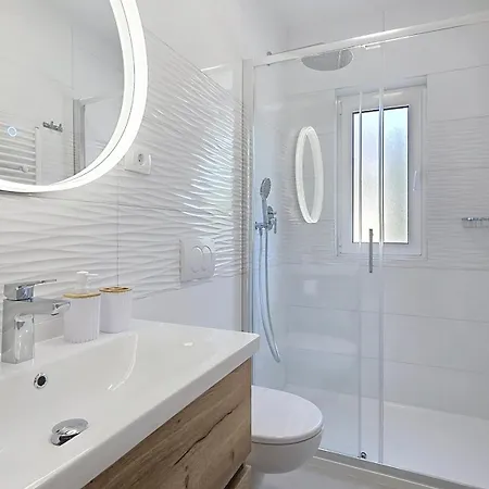Gabrijela A4 - Ground Floor Apartment *